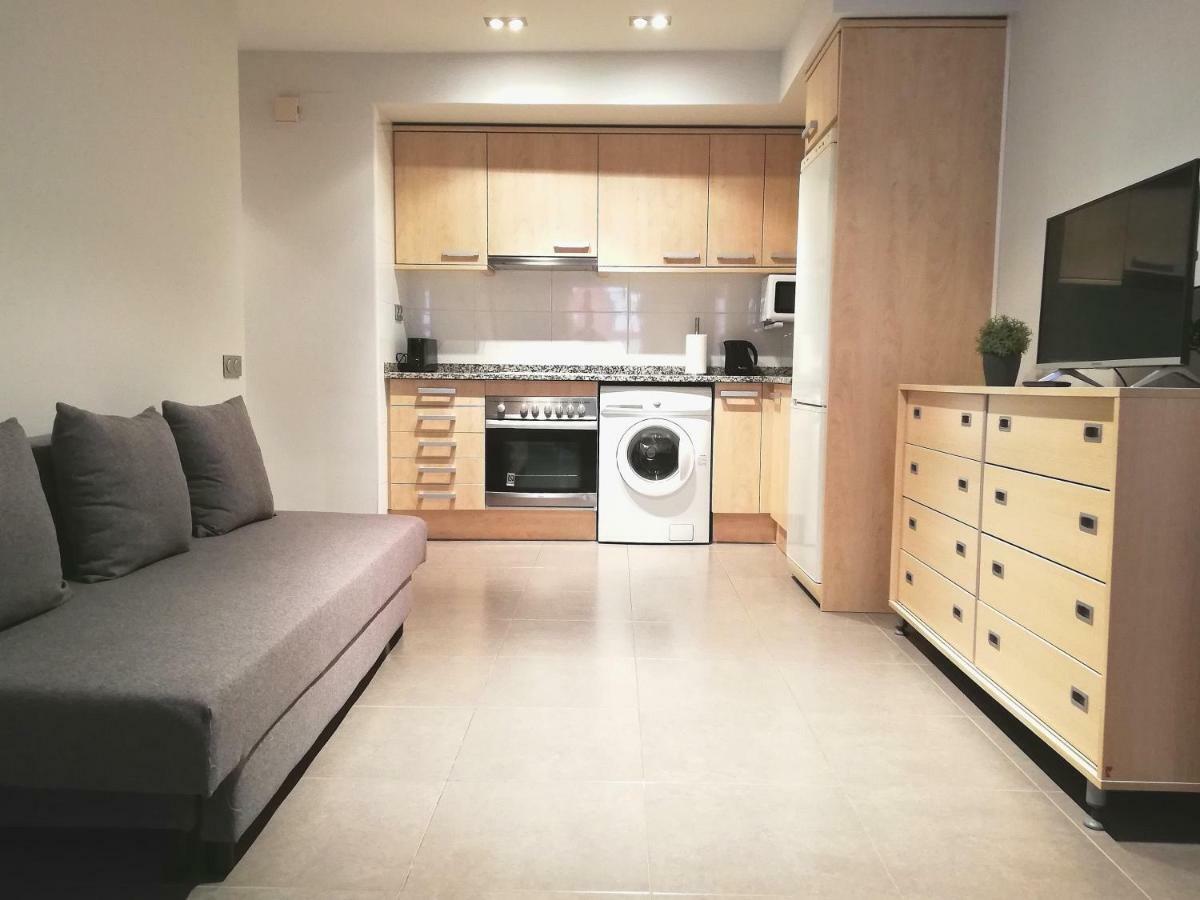 Mazi Apartments Nest Mataró Екстериор снимка