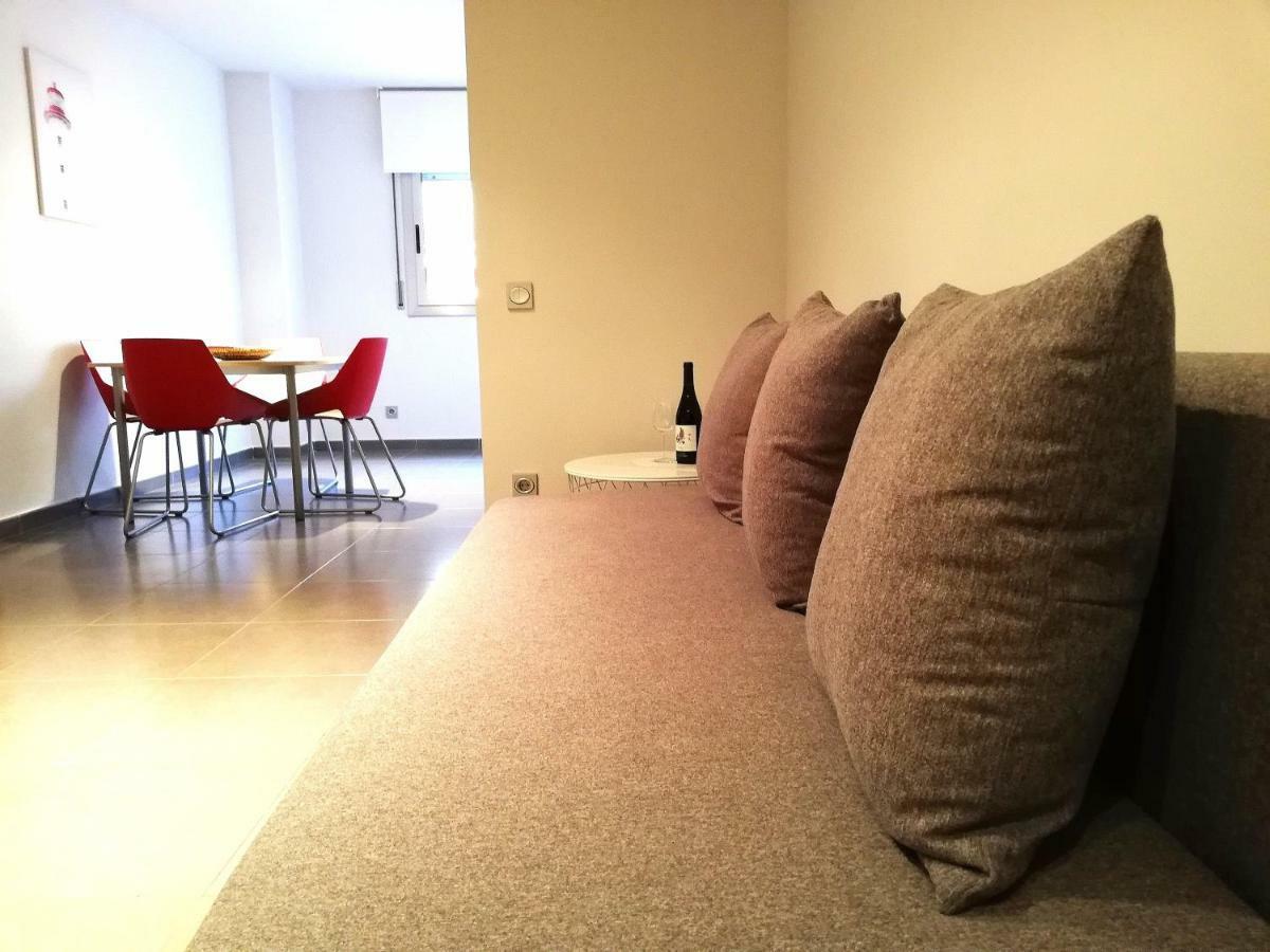 Mazi Apartments Nest Mataró Екстериор снимка